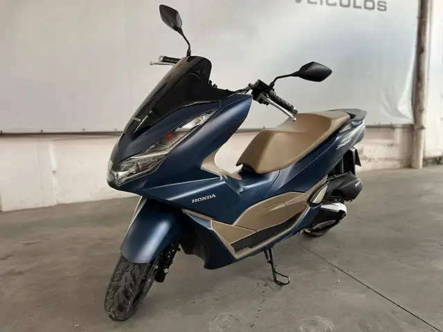 Moto Honda PCX 160 2024 DLX ABS