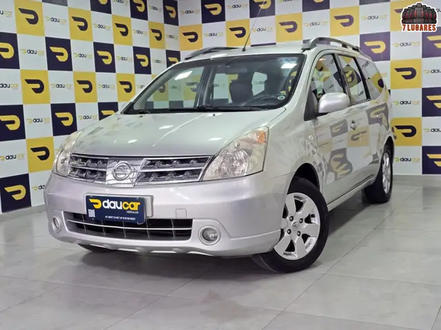 Carro Nissan Grand Livina 2012 SL 1.8 16V (flex) (aut)