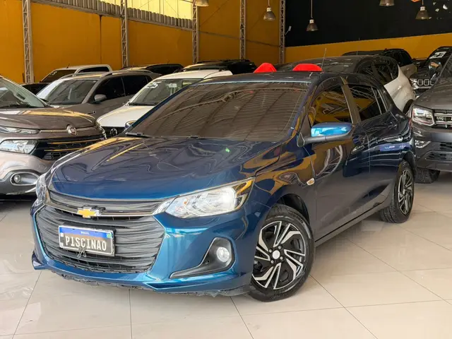 Carro Chevrolet Onix Plus 2024 LT 1.0
