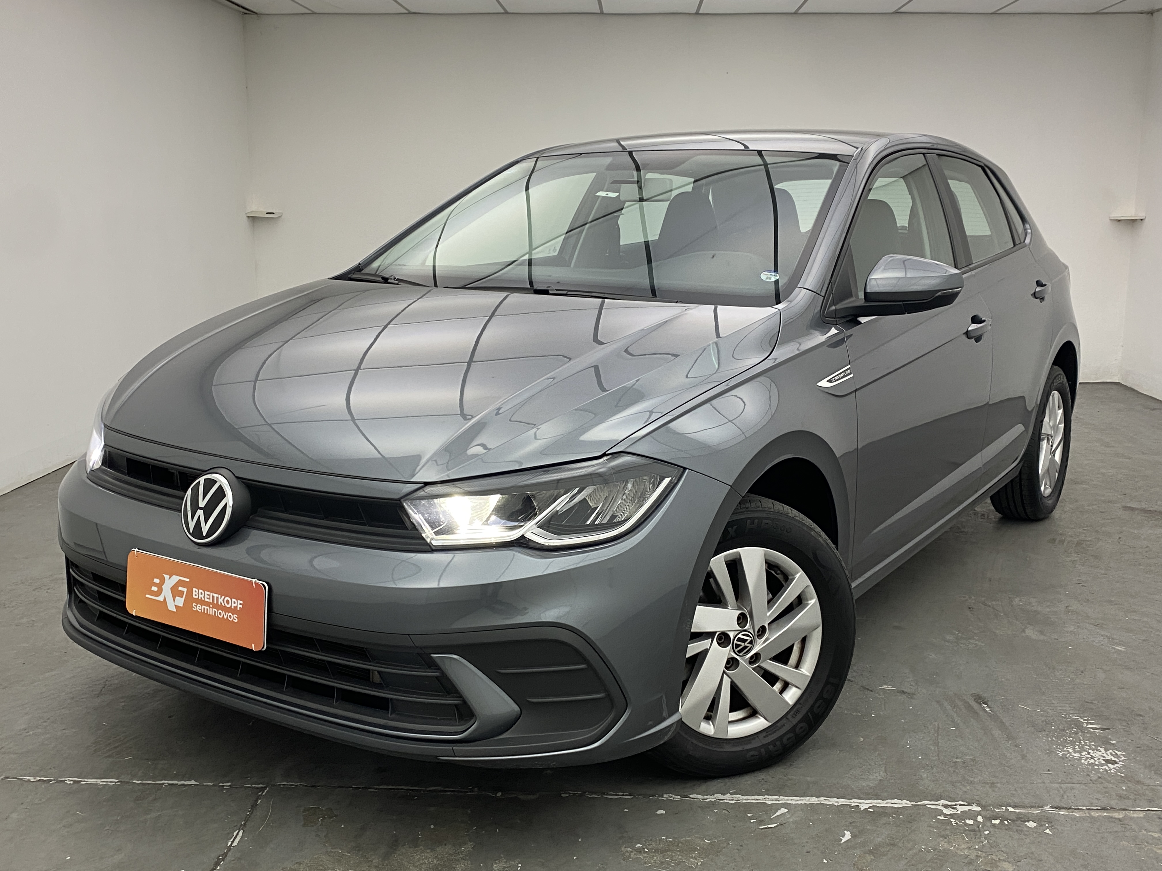 vw - volkswagen polo comfortline (aut) (flex)