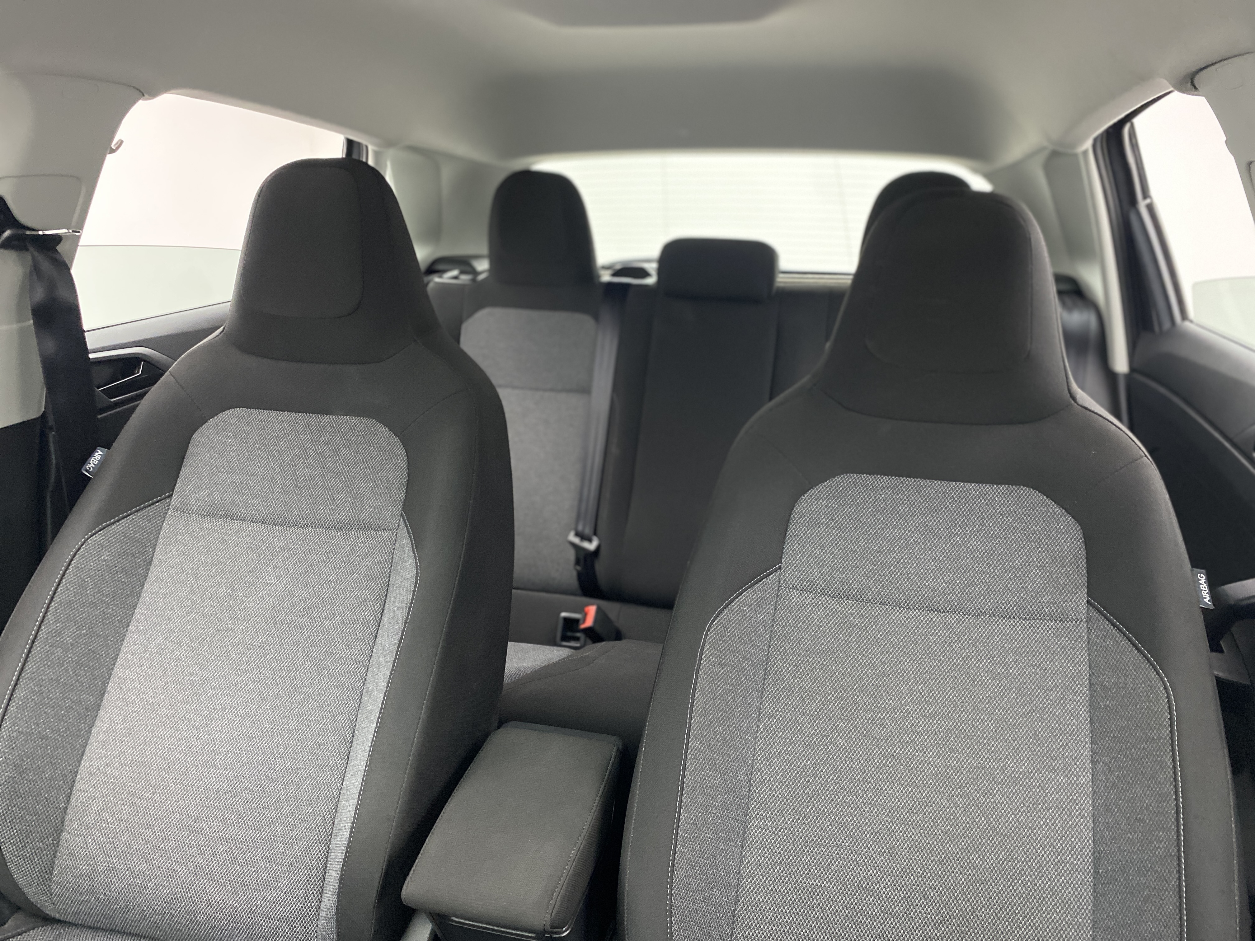 vw - volkswagen polo comfortline (aut) (flex)