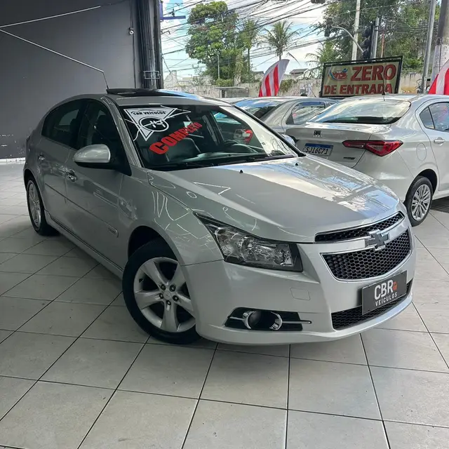 Carro Chevrolet Cruze 2014 HB Sport LTZ 1.8 16V FlexP. 5p Mec