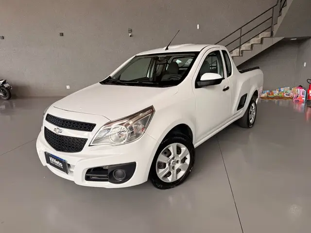 Carro Chevrolet Montana 2015 LS 1.4 (Flex)