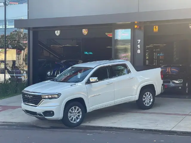 Carro Ram Rampage 2026 BigHorn 2.2 Turbodiesel