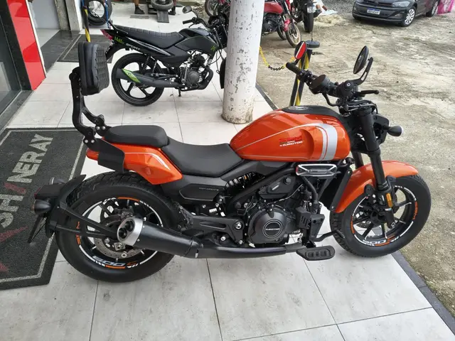 Moto Shineray SBM 600C 2026 ABS