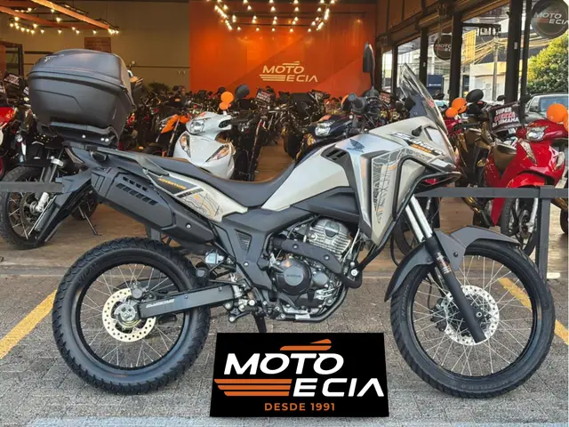 Moto Honda XRE Sahara 300 2024 Adventure