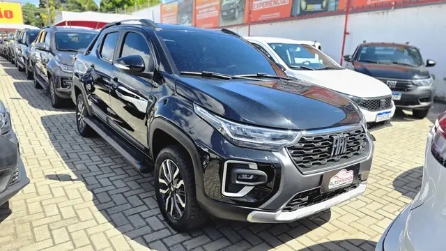 Carro Fiat Strada 2025 Ranch 1.0 Flex Turbo CD Aut.