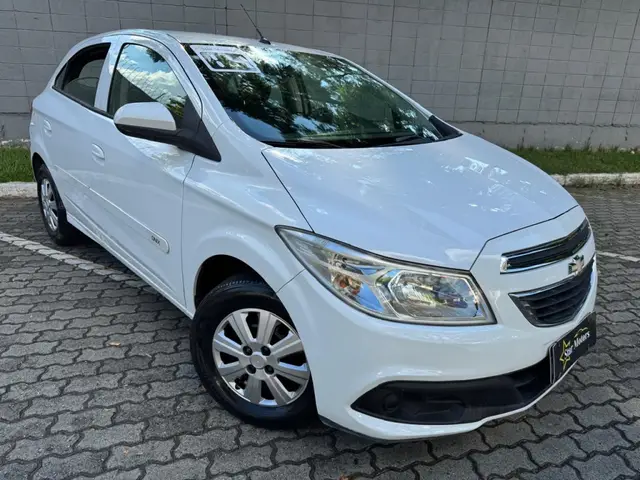 Carro Chevrolet Onix 2014 1.0 LT SPE/4