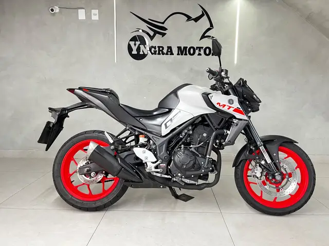 Moto Yamaha MT-03 2021 ABS
