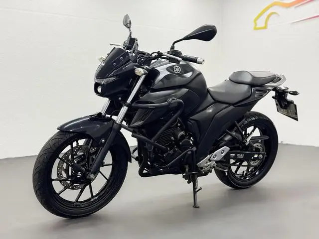 Moto Yamaha Fazer FZ25 2023 Flex