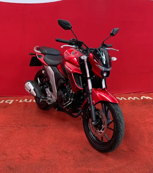 Moto Yamaha YS 250 Fazer 2022 ABS