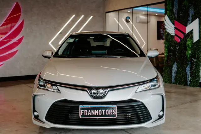 Carro Toyota Corolla 2023 XEi 2.0 Flex