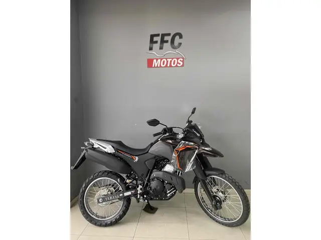 Moto Yamaha XTZ 250 Lander 2026 Connected