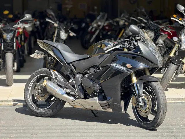 Moto Honda CBR 600 2012 F (Standard)
