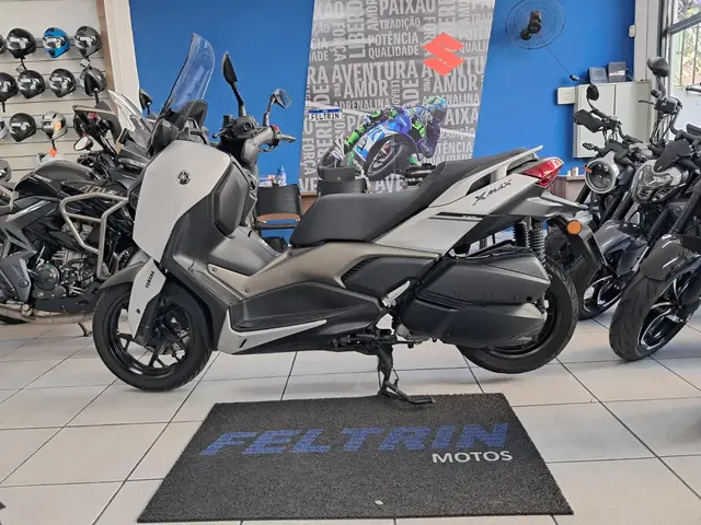 Moto Yamaha XMax 2025 ABS