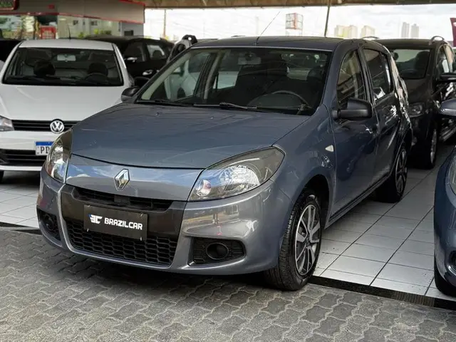 Carro Renault Sandero 2014 Authentique 1.0 16V (flex)