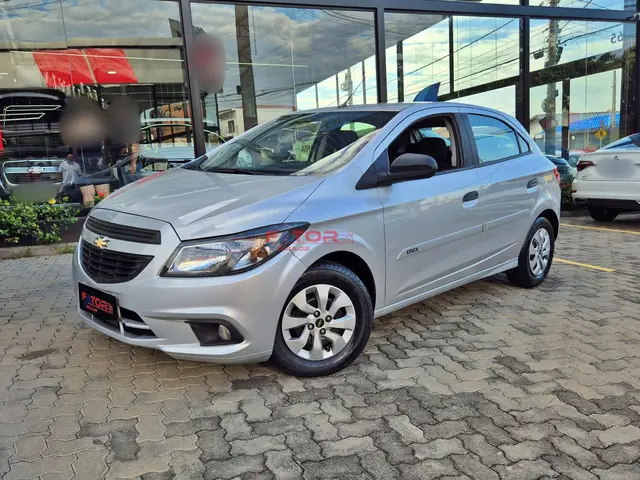 Carro Chevrolet Onix 2019 1.0 Joy SPE/4