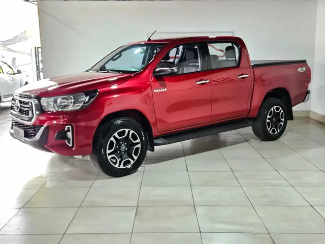 Carro Toyota Hilux Cabine Dupla 2020 Hilux 2.8 TDI SRV CD 4x4 (Aut)