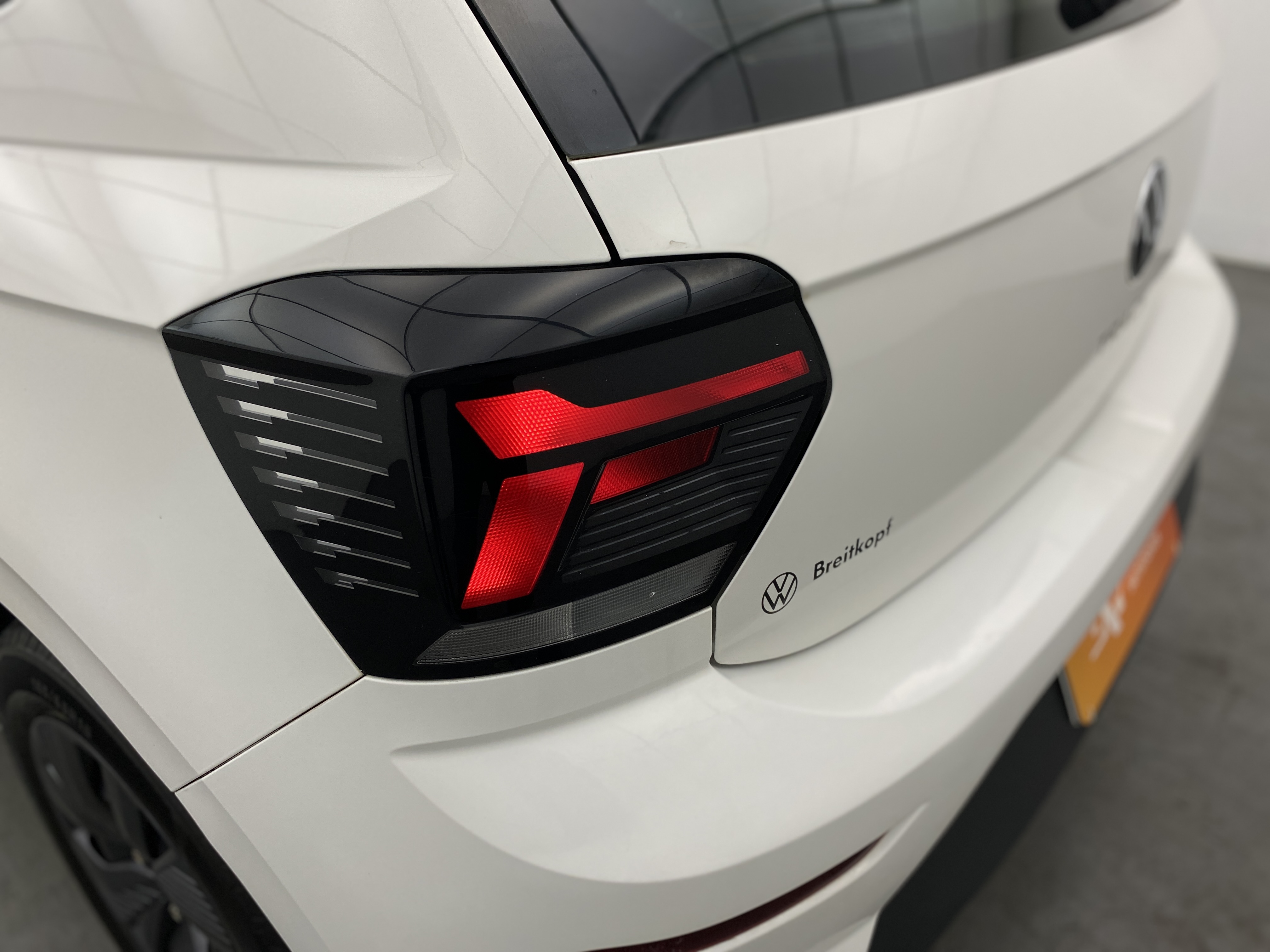 vw - volkswagen polo track 1.0 flex 12v 5p