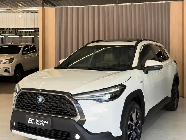 Carro Toyota Corolla Cross 2023 XRX Hybrid 1.8 (flex) (Aut)