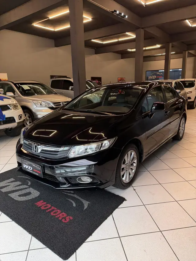 Carro Honda Civic 2014 LXS 1.8 i-VTEC (Aut) (Flex)