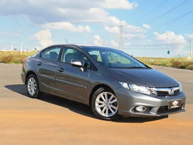 Carro Honda Civic 2014 New  LXR 2.0 i-VTEC (Aut) (Flex)