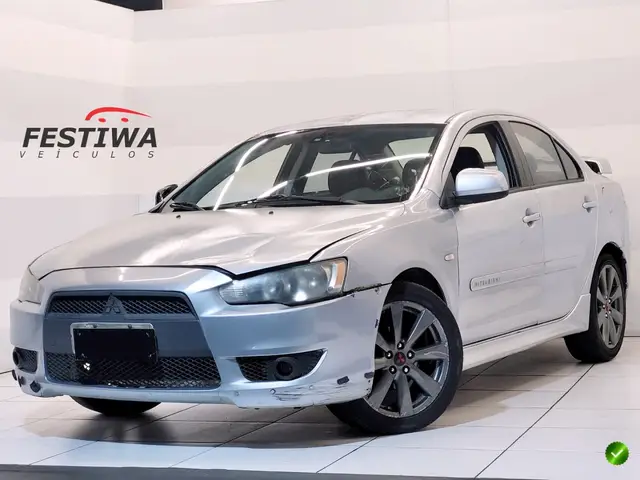 Carro Mitsubishi Lancer 2013 2.0 16V