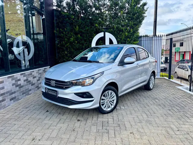 Carro Fiat Cronos 2023 Drive 1.3 (Flex) AT