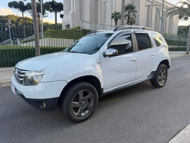 Carro Renault Duster 2015 2.0 16V Dynamique 4wd (Flex)