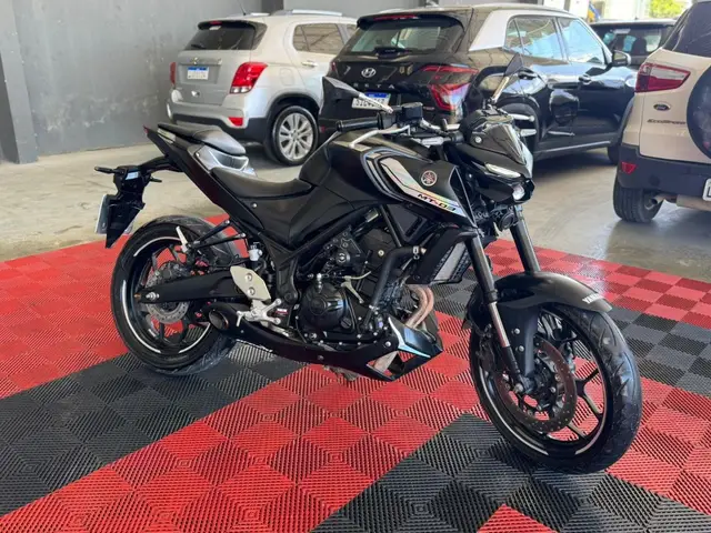 Moto Yamaha MT-03 2025 ABS