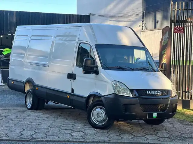 Carro Iveco Daily Chassi 2019 3.0 70C17 CD 4350