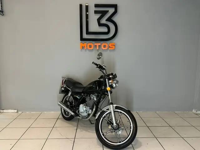 Moto Suzuki Intruder 2007 125 Cargo