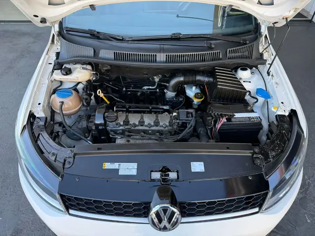 Carro Volkswagen Fox 2016 1.6 MSI Rock in Rio (Flex)