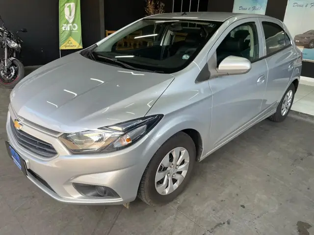 Carro Chevrolet Onix 2019 1.0 LT SPE/4