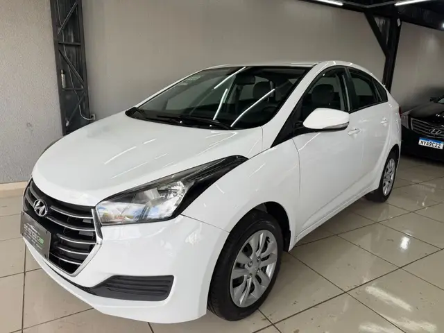 Carro Hyundai HB20S 2017 1.0 Turbo Comfort Plus blueMedia (Flex)