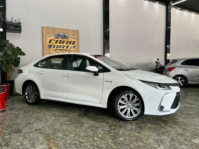 Carro Toyota Corolla 2023 Altis Hybrid Premium 1.8 Flex