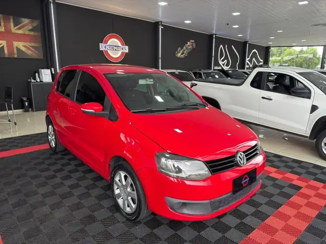 Carro Volkswagen Fox 2011 1.0 8V (Flex) 2p
