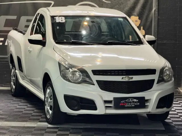 Carro Chevrolet Montana 2018 LS 1.4 (Flex)