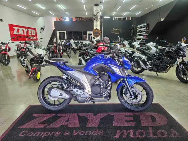 Moto Yamaha Fazer FZ25 2023 ABS