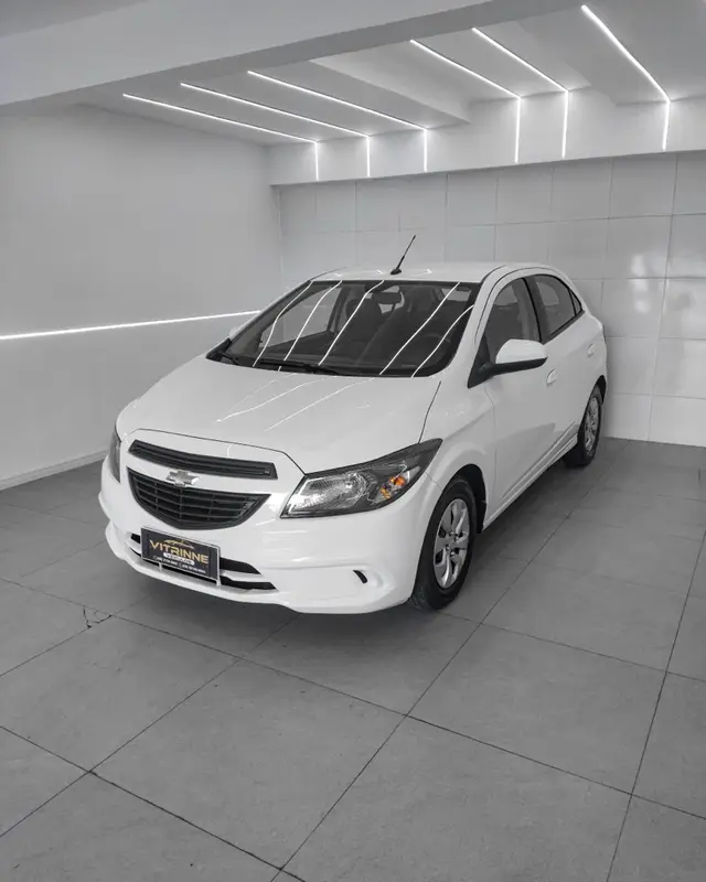 Carro Chevrolet Onix 2019 1.0 Joy SPE/4