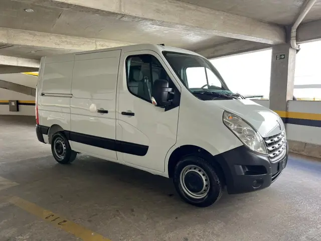 Carro Renault Master 2022 Grand Furgão L2H2