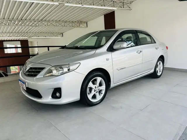 Carro Toyota Corolla 2014 2.0 XEi Multi-Drive S (Flex)