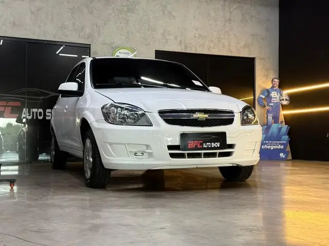 Carro Chevrolet Celta 2015 LT 1.0 (Flex)