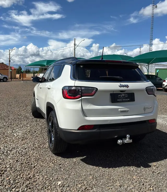 Carro Jeep Compass 2018 2.0 Longitude 4x2 (Aut) (Flex)