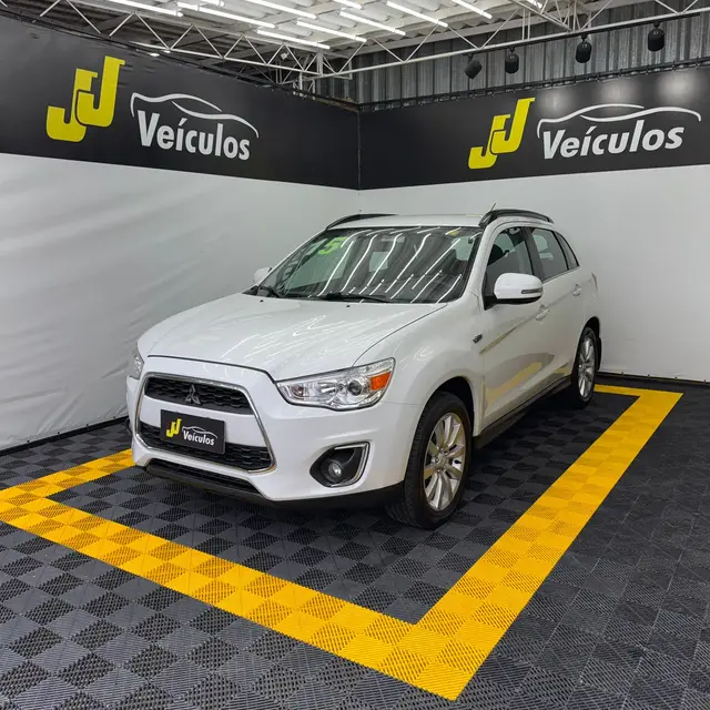 Carro Mitsubishi ASX 2015  2.0 (Aut) 4x4