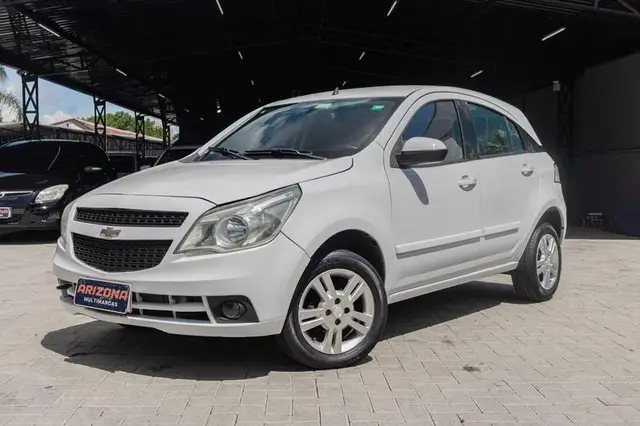 Carro Chevrolet Agile 2011 LTZ 1.4 8V (Flex)