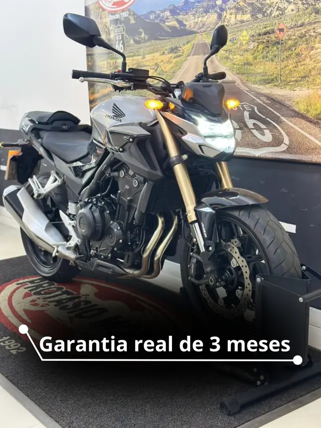 Moto Honda CB 500F 2023 (ABS)