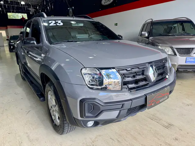 Carro Renault Oroch 2023 Intense 1.6 (Flex)