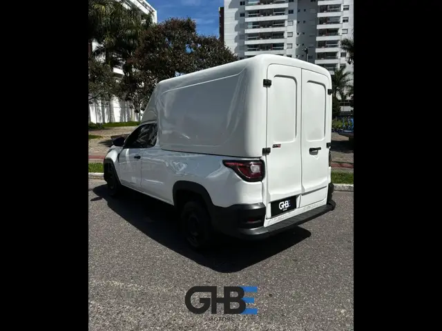 Carro Fiat Strada 2025 Endurance 1.3 Flex 8V CS