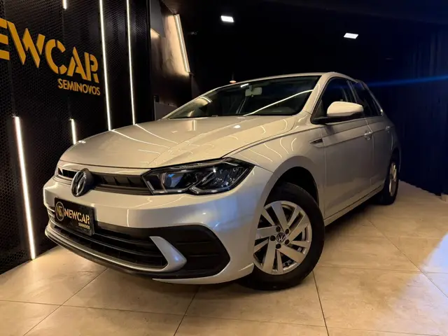 Carro Volkswagen Polo 2025 Track 1.0 Flex 12V 5p